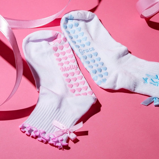 Light blue pink grips