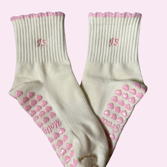 Personalized ruffle grip socks