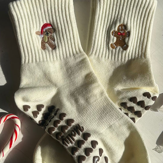 Holiday season pack socks